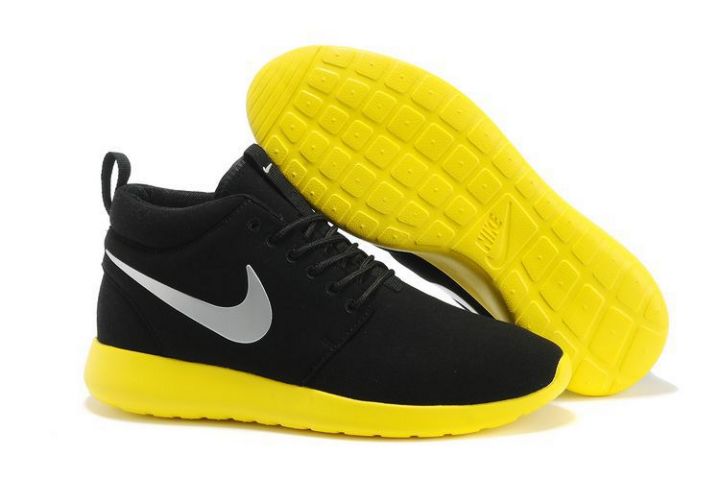 Nike Roshe Run Hyperfuse Black